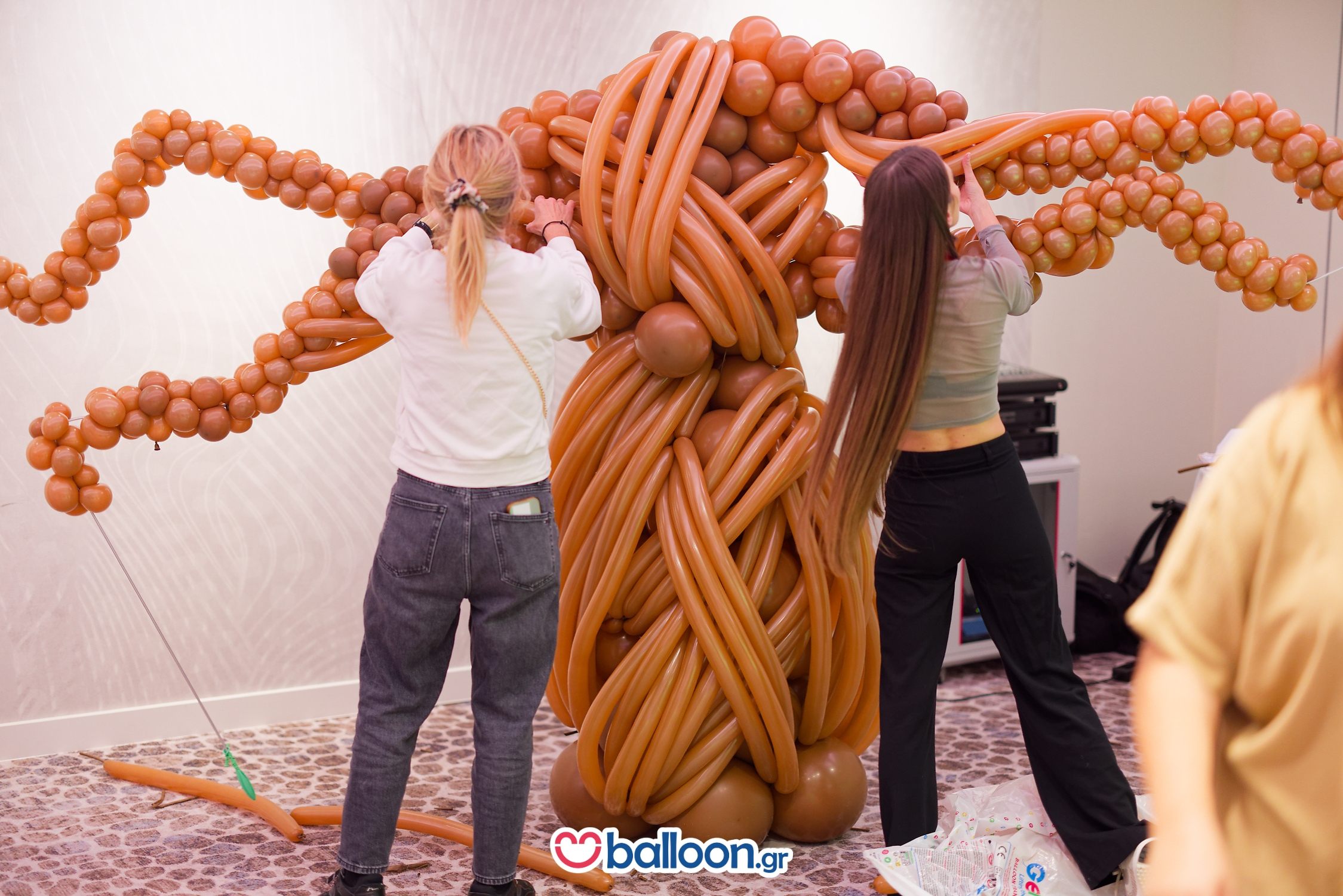 Καφέ Μόκα Μπαλόνι Κατασκευής Modeling - Image 2