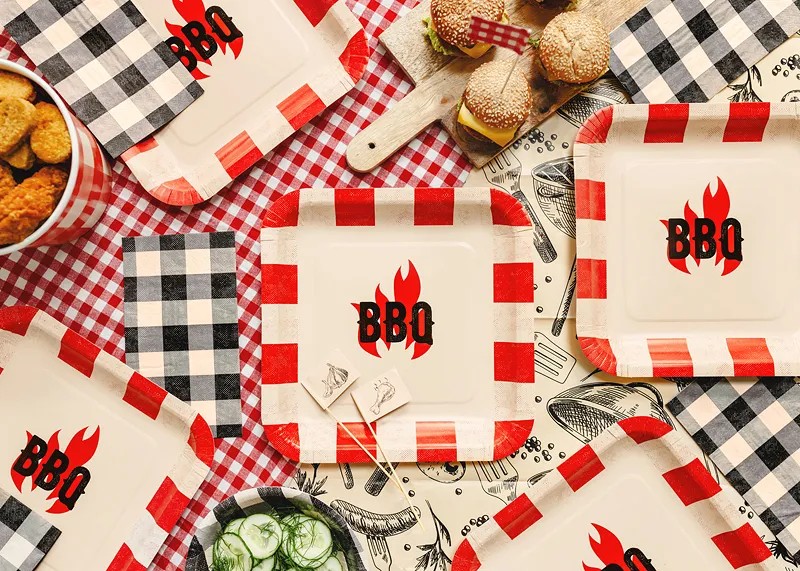 Χάρτινα Πιάτα - Τετράγωνα BBQ (6 τεμ) - Image 2
