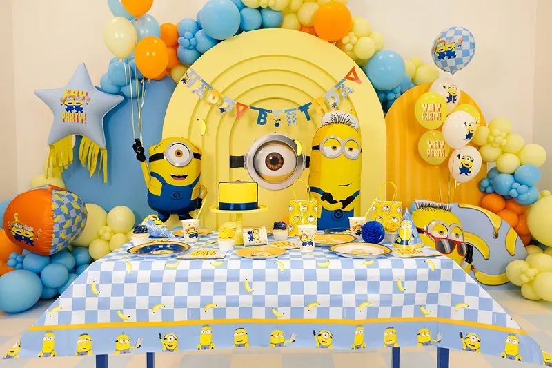 Χάρτινο Τραπεζομάντηλο - Minions (180x120 cm) - Image 3